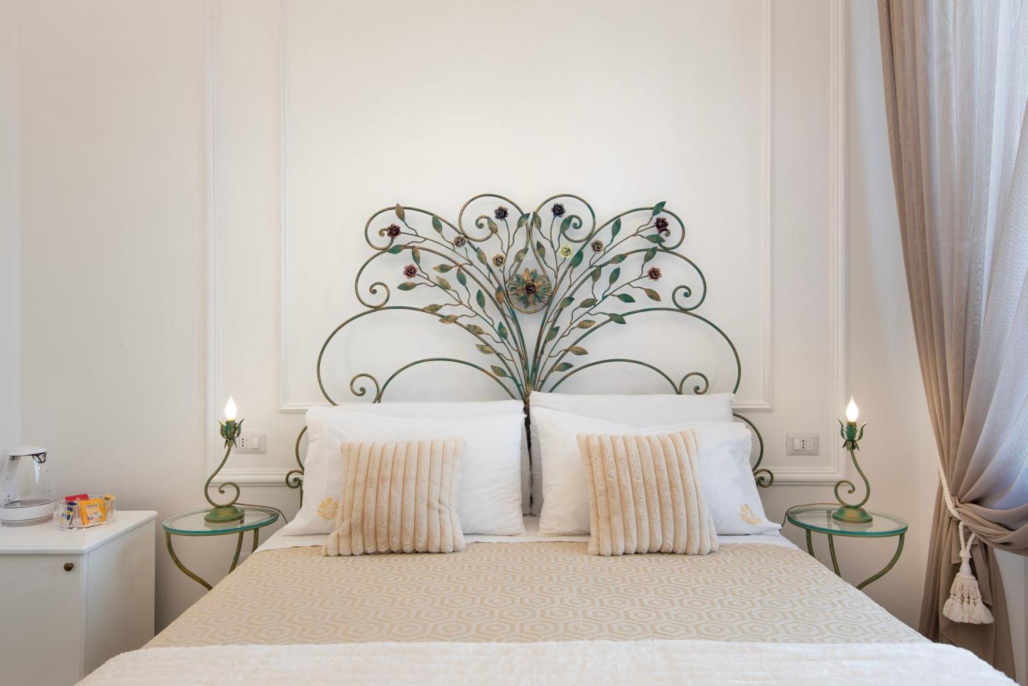 Residenza Borbonica Bed & Breakfast Napels